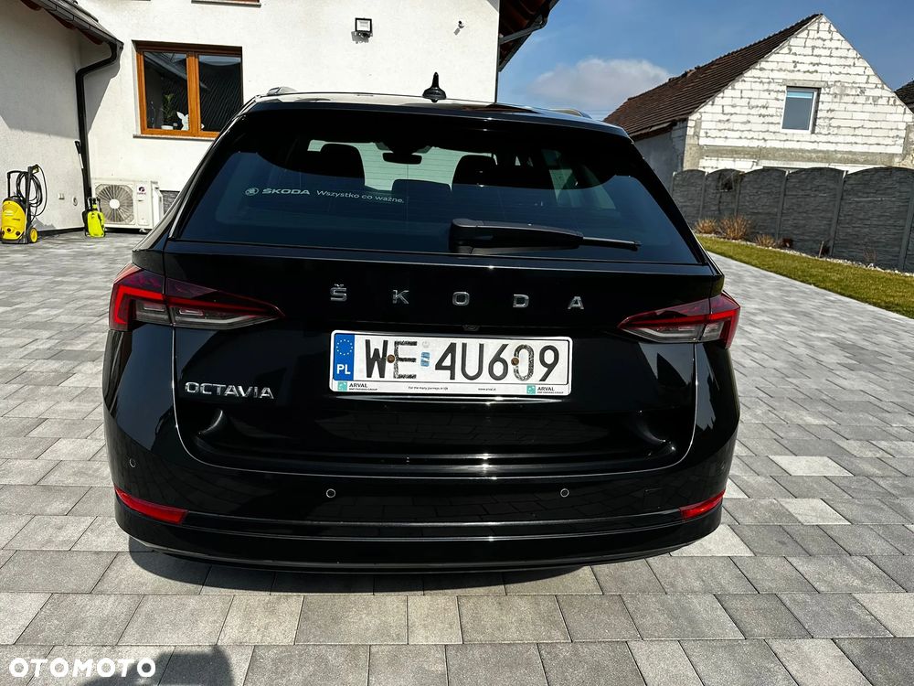 Skoda Octavia 2.0 TDI Style DSG - 5