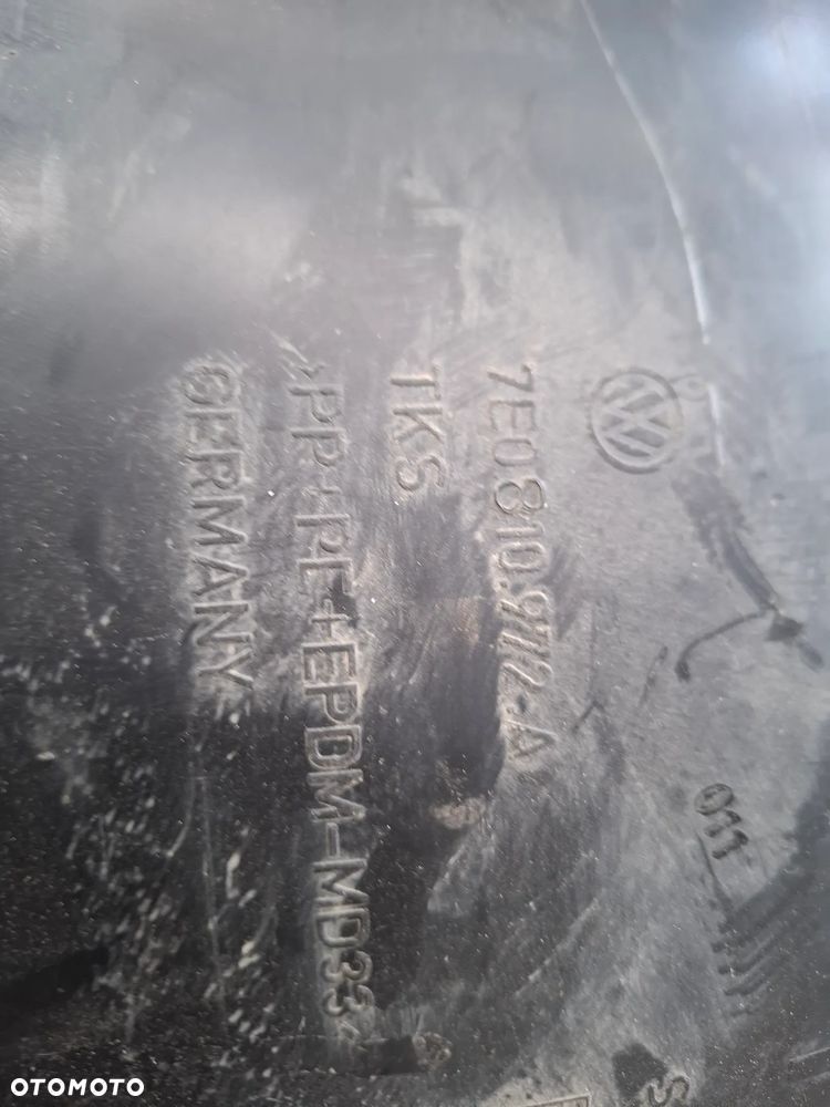 Volkswagen transporter T6 nadkole prawe tył demontaż - 2