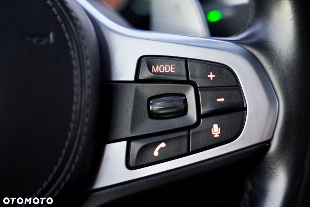 BMW Seria 5 530d M Sport sport - 25