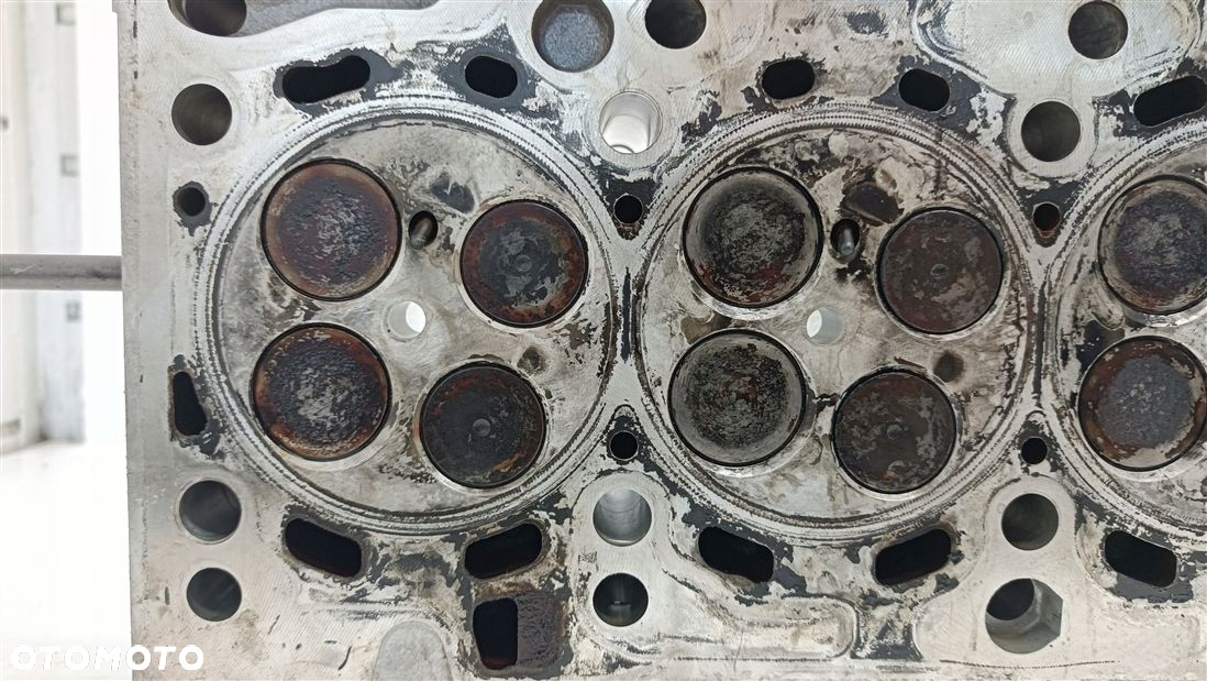 GŁOWICA VW GOLF VII TIGUAN PASSAT B8 2.0 TDI DFG 04L103064E / 04L103373E - 11