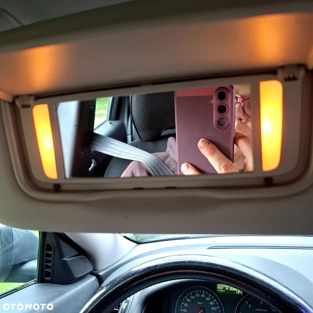 Volvo V50 DPF DRIVe - 28