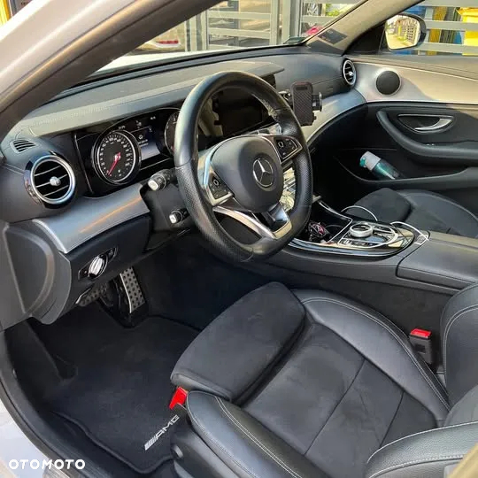Mercedes-Benz Klasa E 220 d 4-Matic Business Edition 9G-TRONIC - 10
