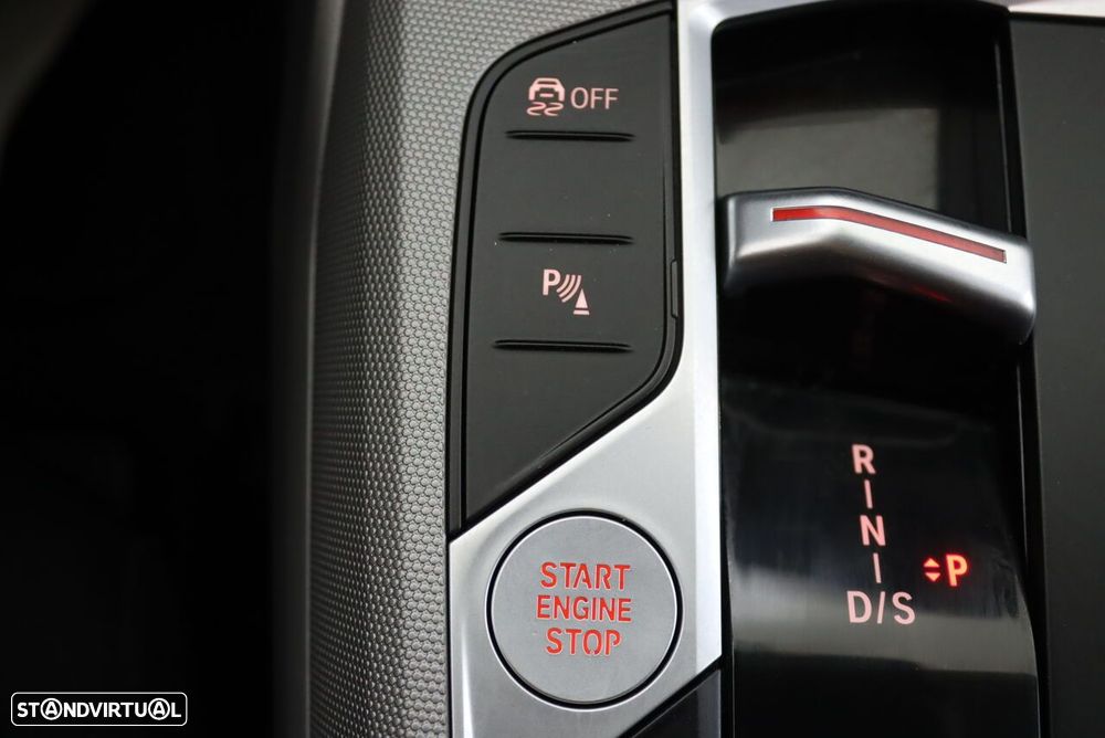 Volvo XC 40 1.5 T2 Core - 21