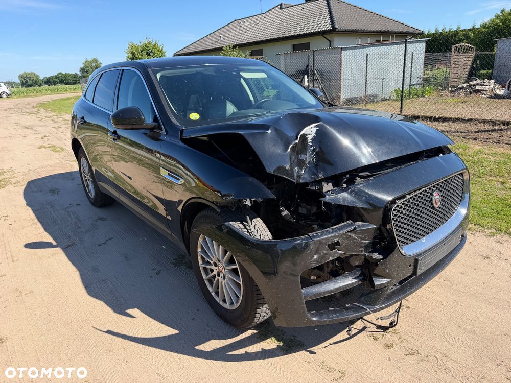 Jaguar F-Pace 20d Prestige - 2