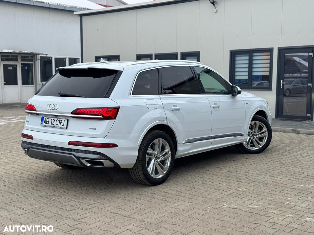 Audi Q7 3.0 55 TFSI quattro Tiptronic S Line - 25