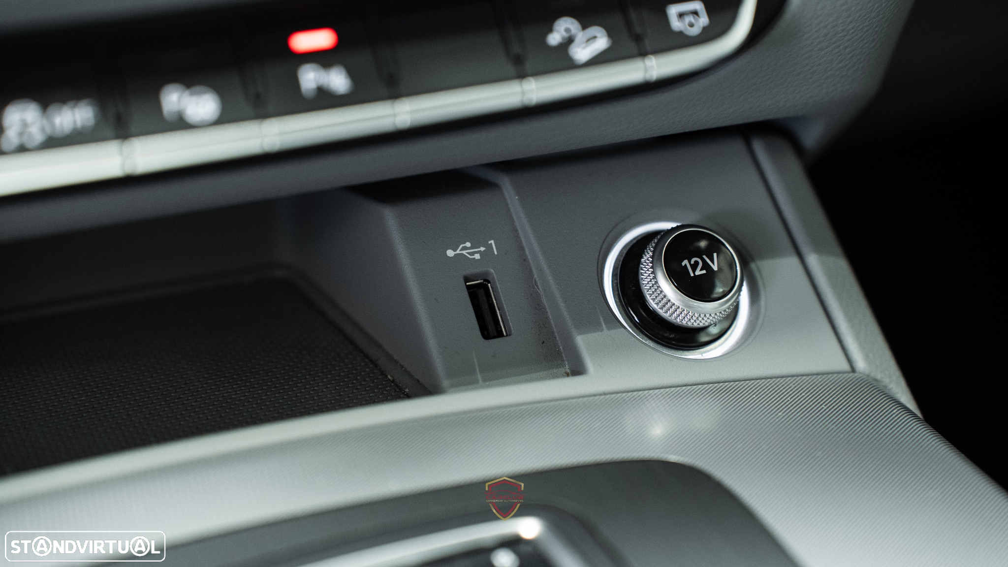 Audi Q5 35 TDI S tronic - 32