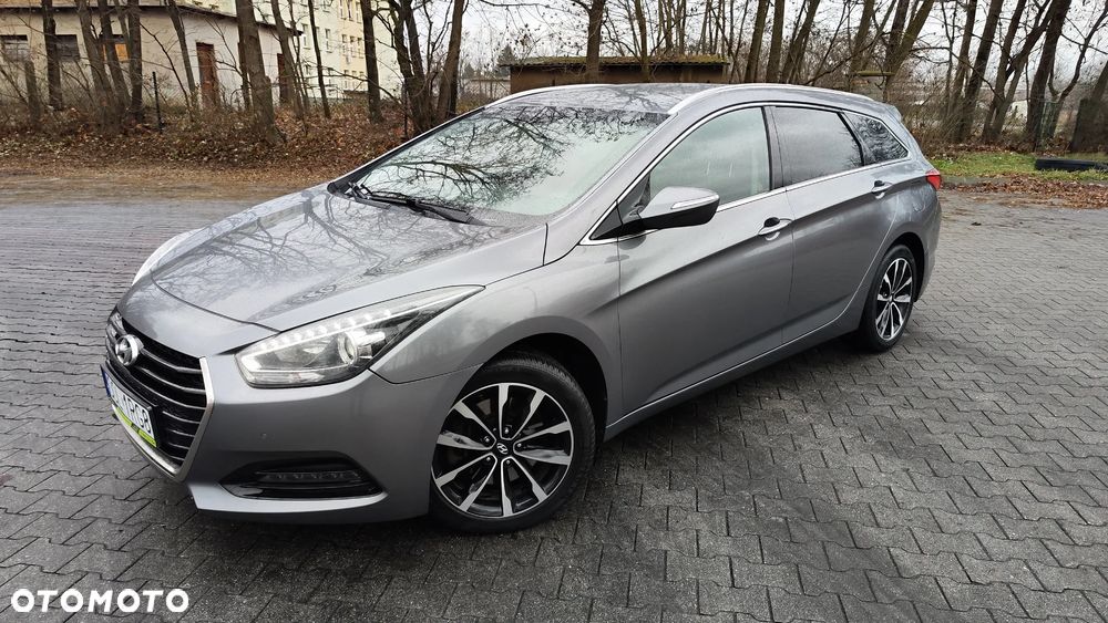 Hyundai i40 1.7 CRDi Comfort - 2