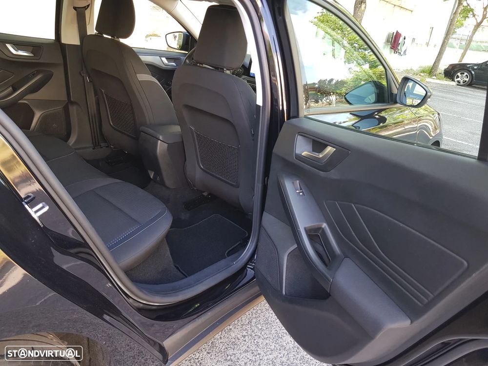 Ford Focus 1.5 TDCi ECOBlue Connected Aut. - 43