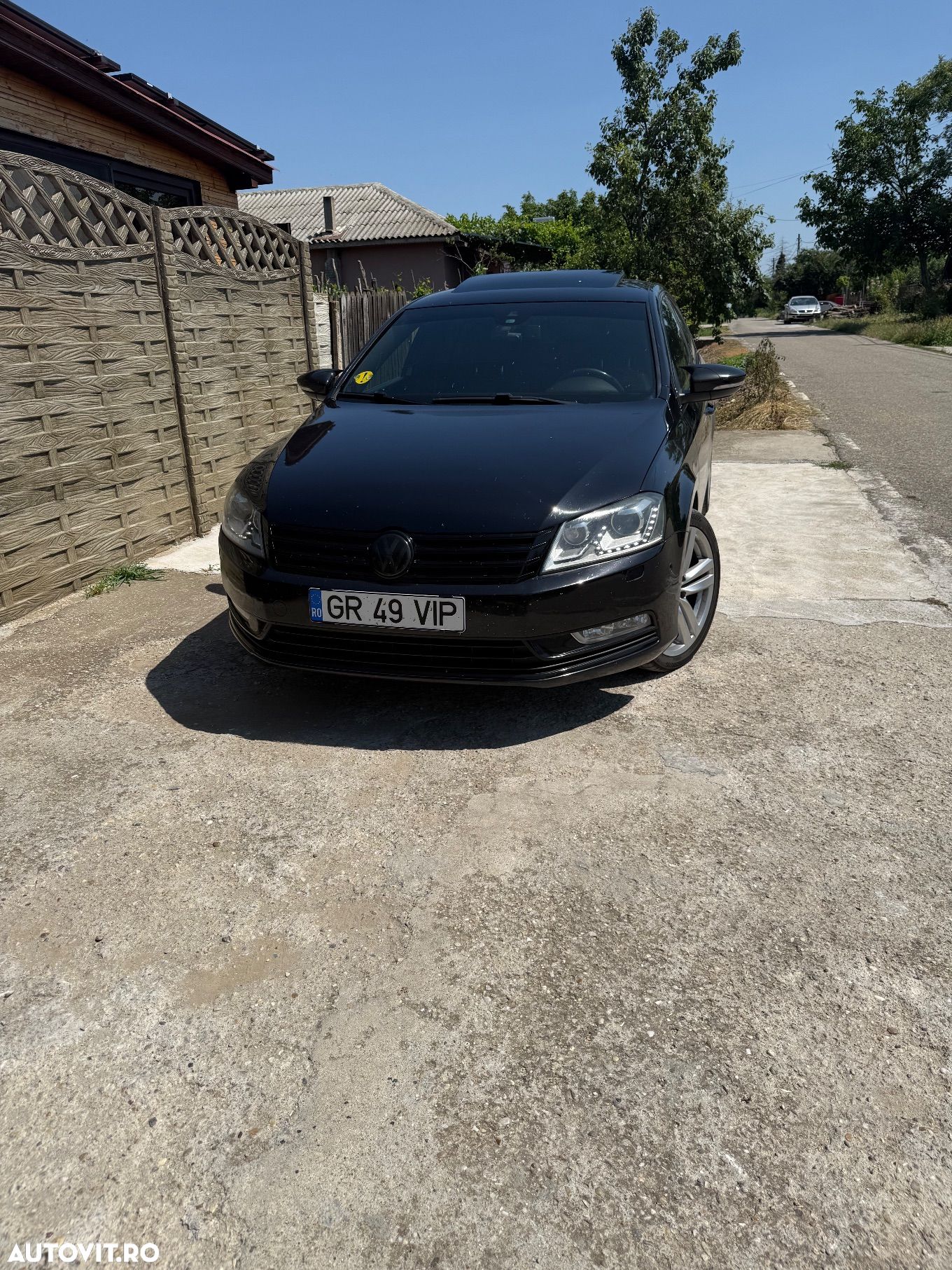 Volkswagen Passat Variant 2.0 TDI BlueMotion Technology DSG Comfortline - 1