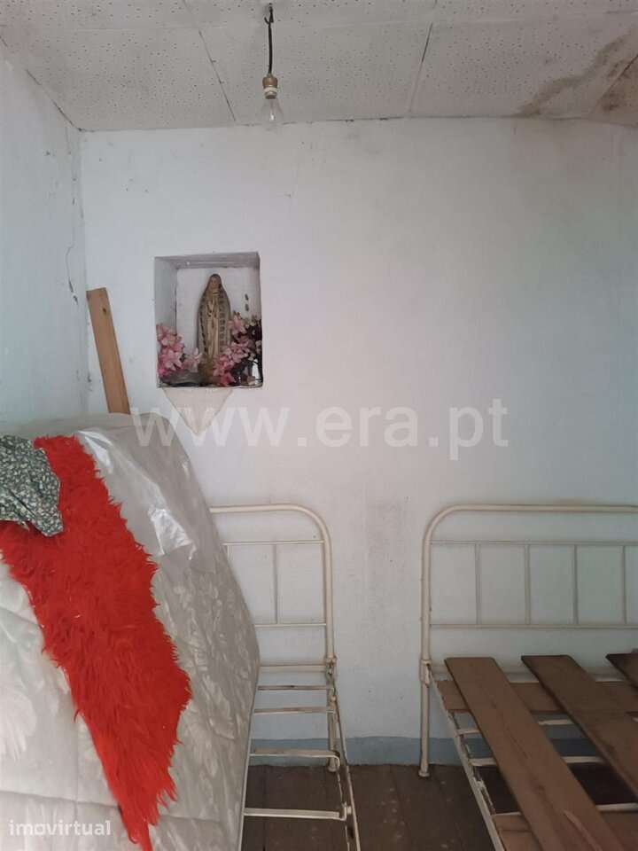 Moradia T3 / Gouveia, Paços da Serra - Grande imagem: 4/14