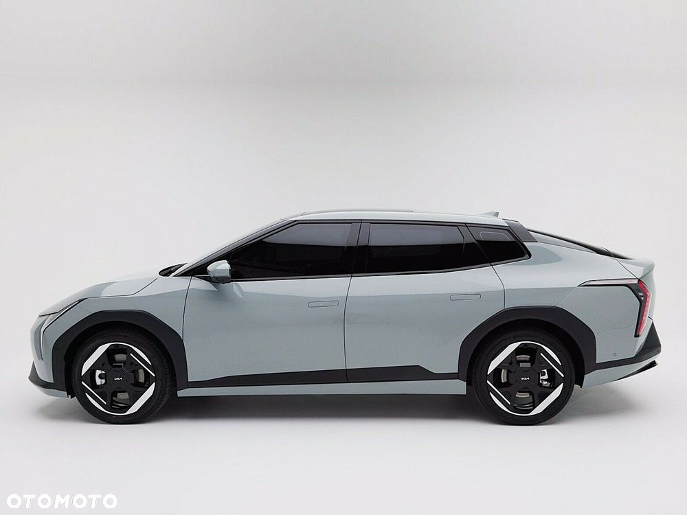 Kia EV4 - 5