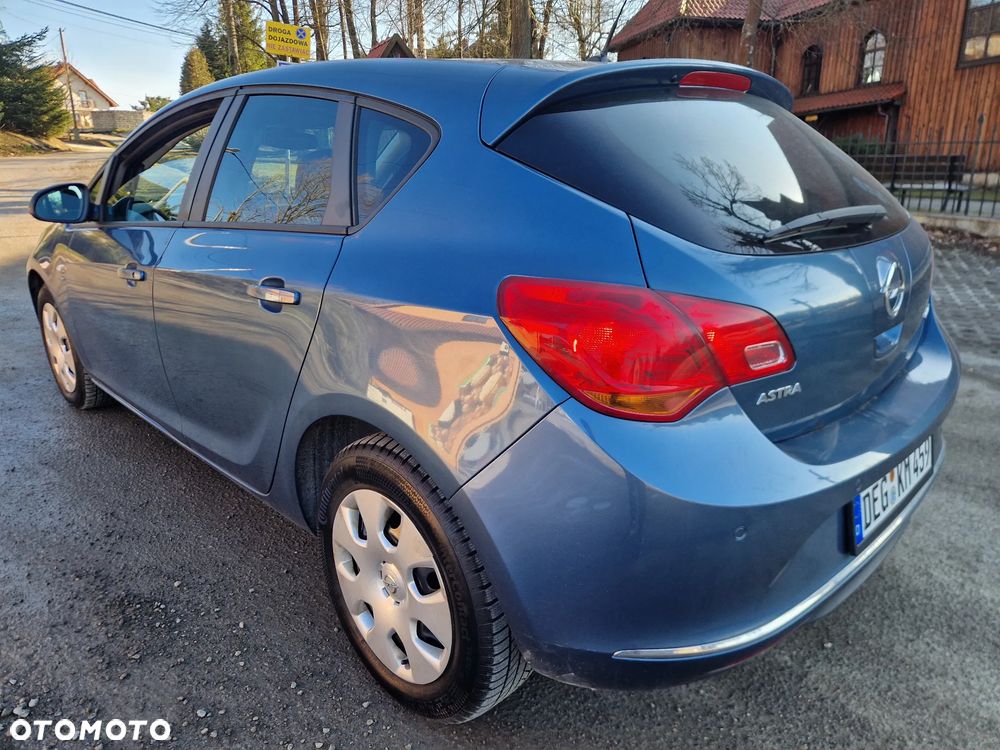 Opel Astra 1.7 CDTI DPF ecoFLEX Start/Stop Active - 9