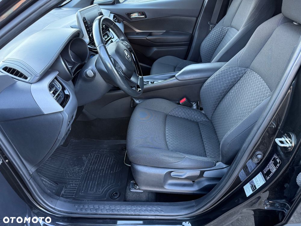 Toyota C-HR 1.8 Hybrid Executive - 8