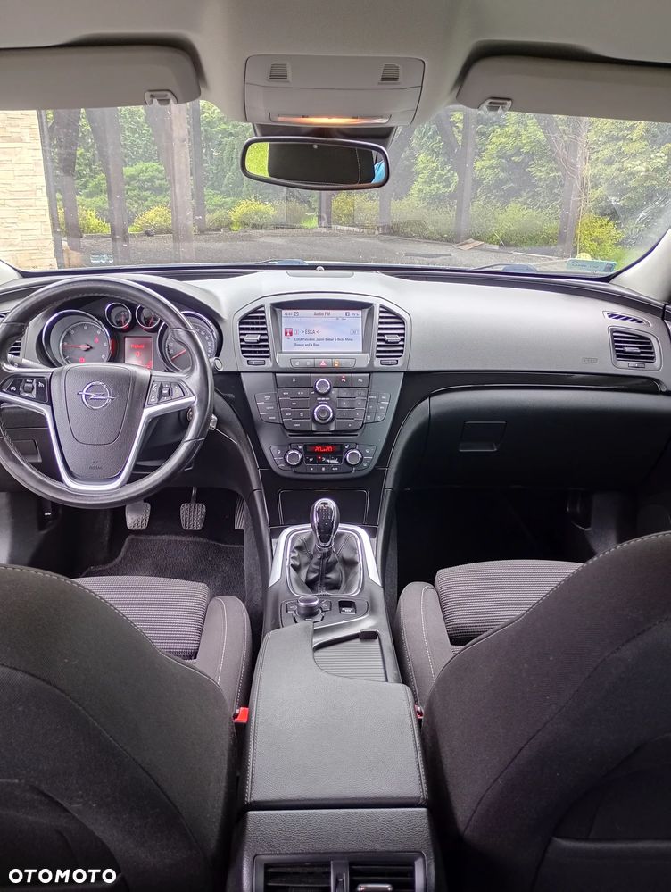 Opel Insignia - 8