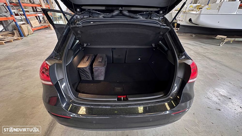 Mercedes-Benz A 250 e Progressive - 19