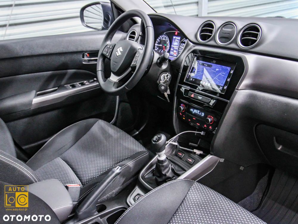 Suzuki Vitara 1.4 Boosterjet SHVS Premium 4WD - 15