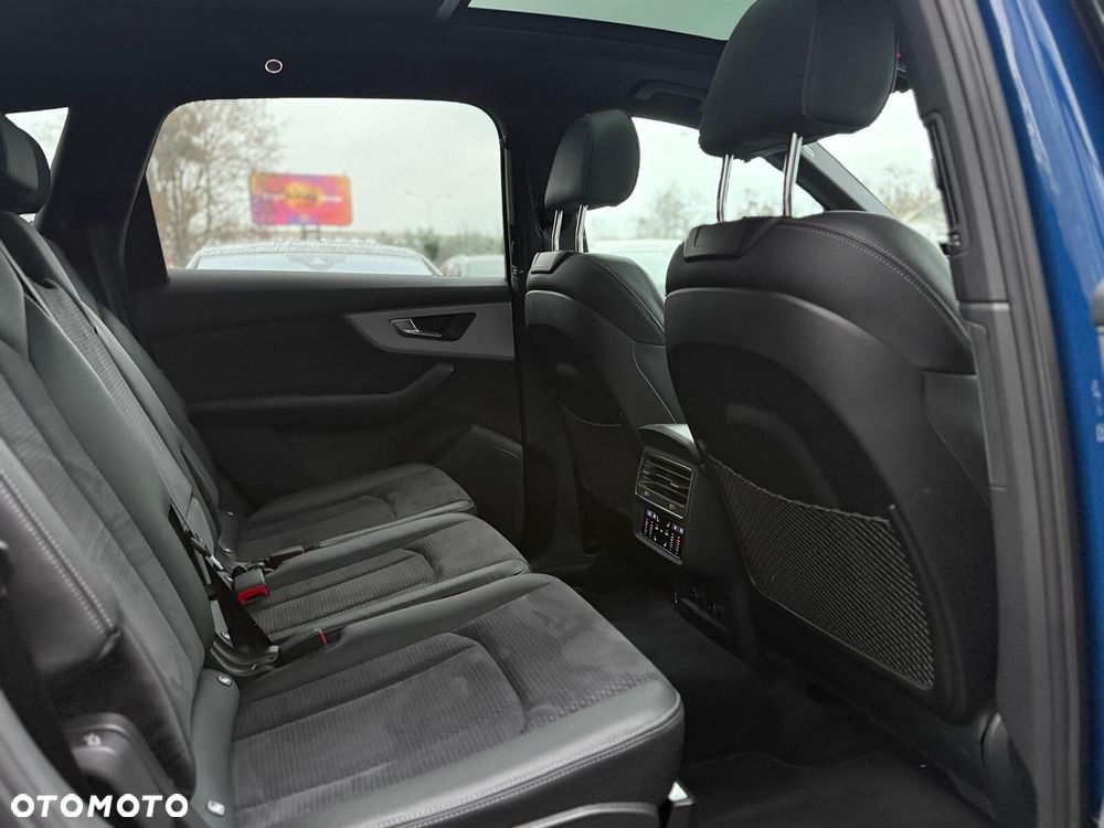 Audi Q7 - 29