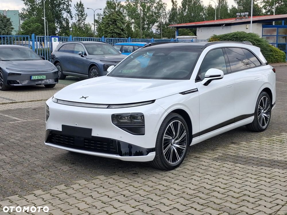 XPeng G9 94.6 kWh AWD Performance - 2