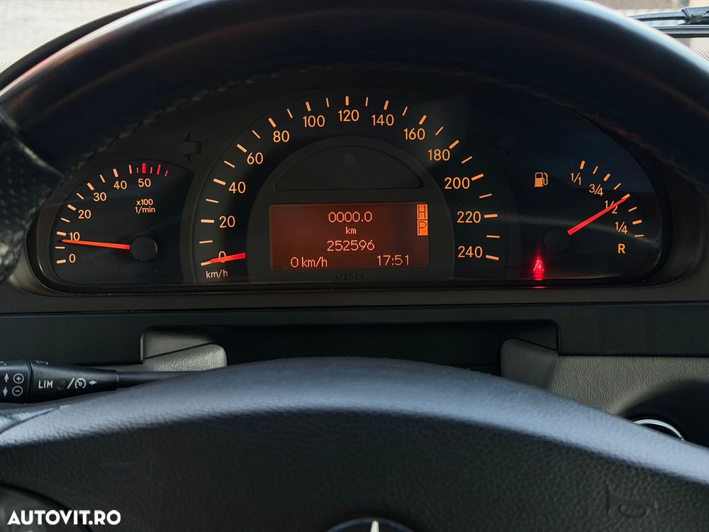 Mercedes-Benz G - 30