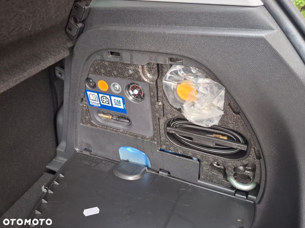 Opel Corsa 1.4 (ecoFLEX) Start/Stop Edition - 26