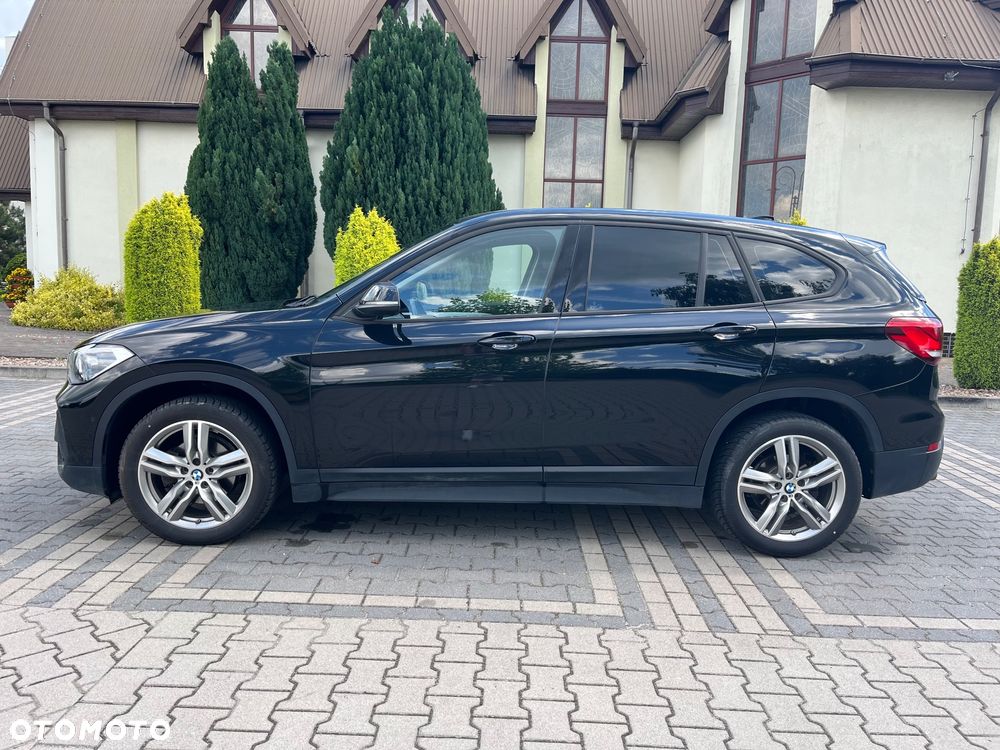 BMW X1 xDrive18d Business Edition - 2