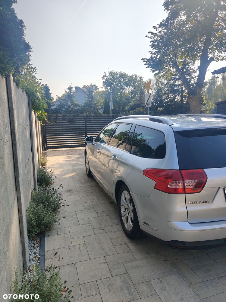 Citroen C5 2009 photo 5