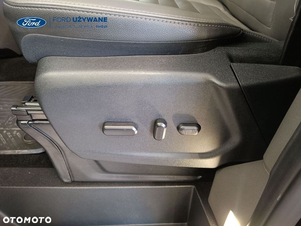 Ford Tourneo Custom 2.0 EcoBlue L1 Titanium X SelectShift - 32