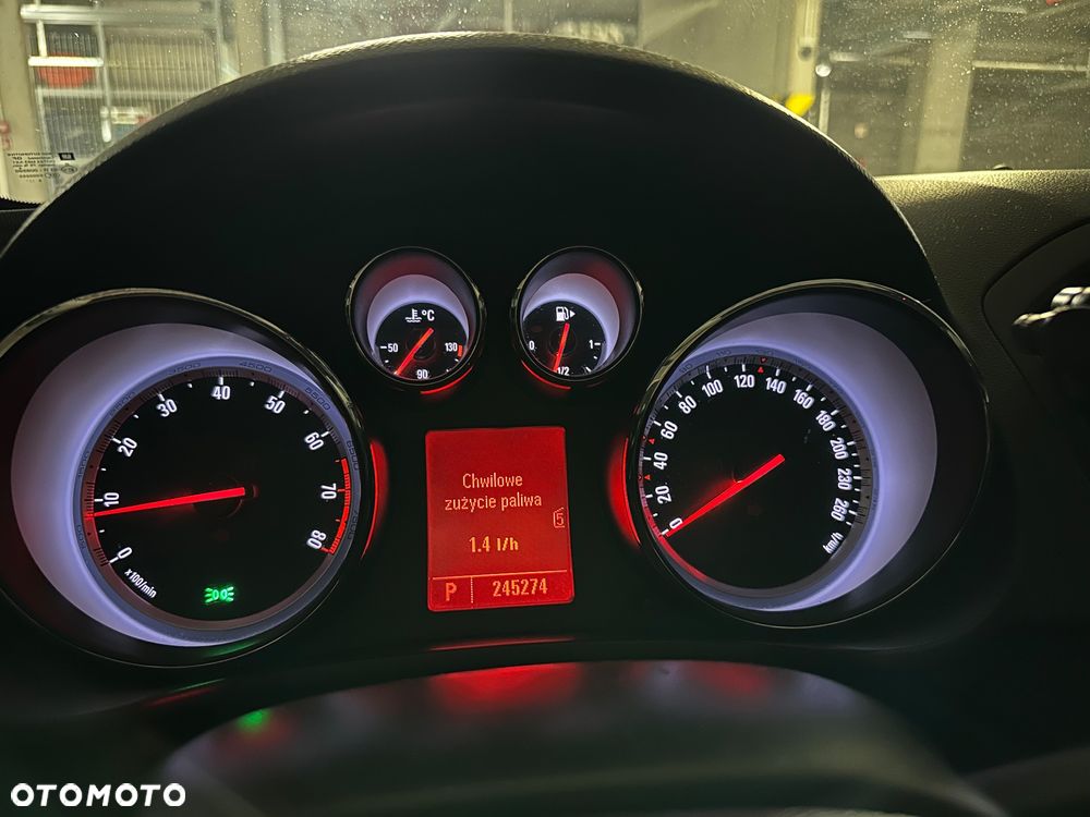 Opel Insignia 2.0 T Sport - 11