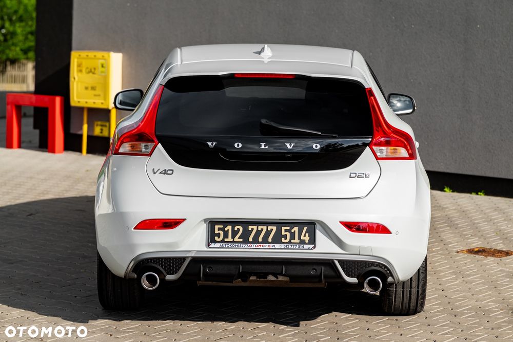 Volvo V40 D2 Geartronic RDesign - 12