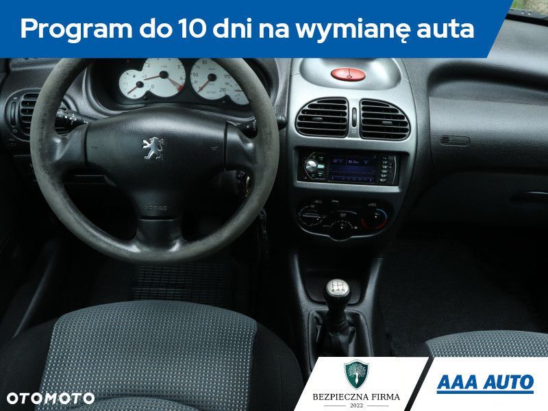 Peugeot 206 - 9