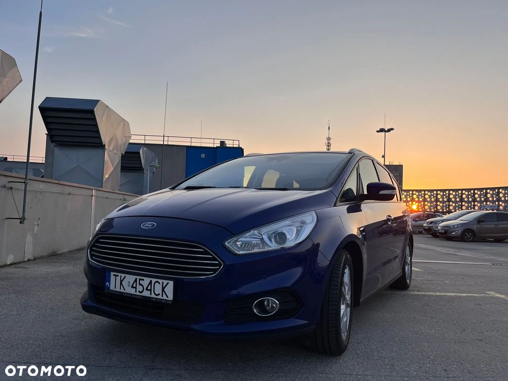 Ford S-Max - 24