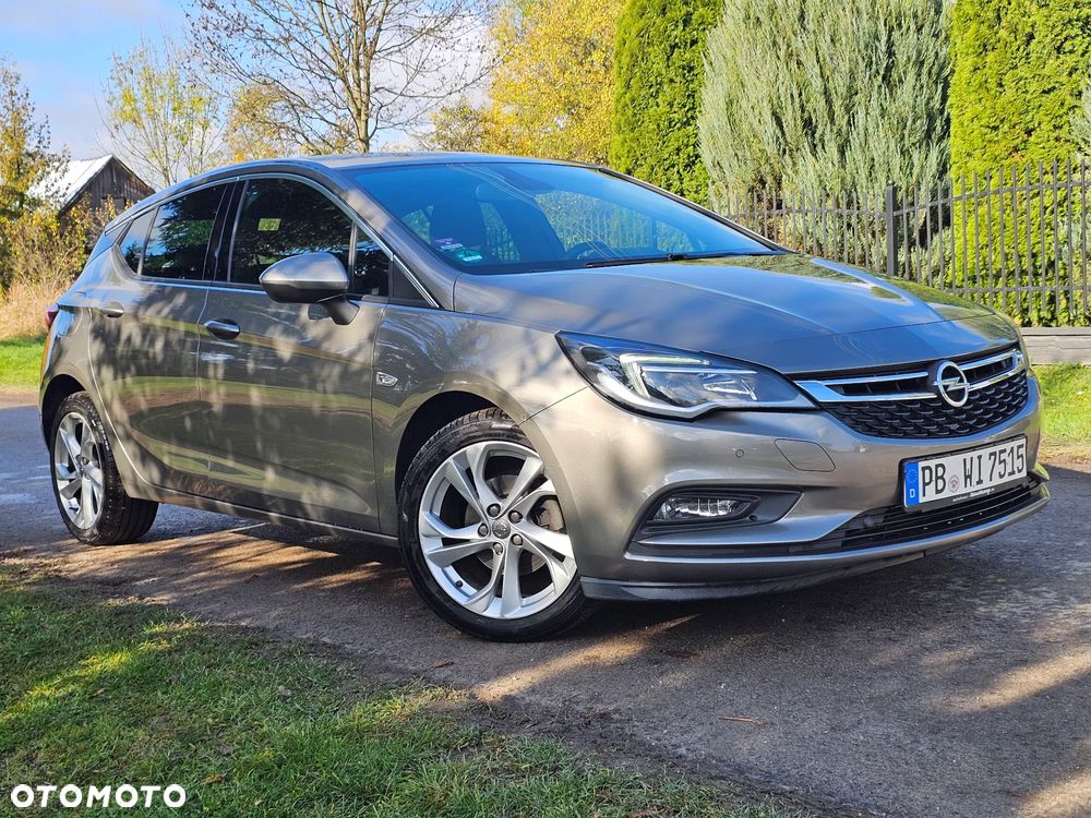 Opel Astra 1.4 Turbo 120 Jahre - 24