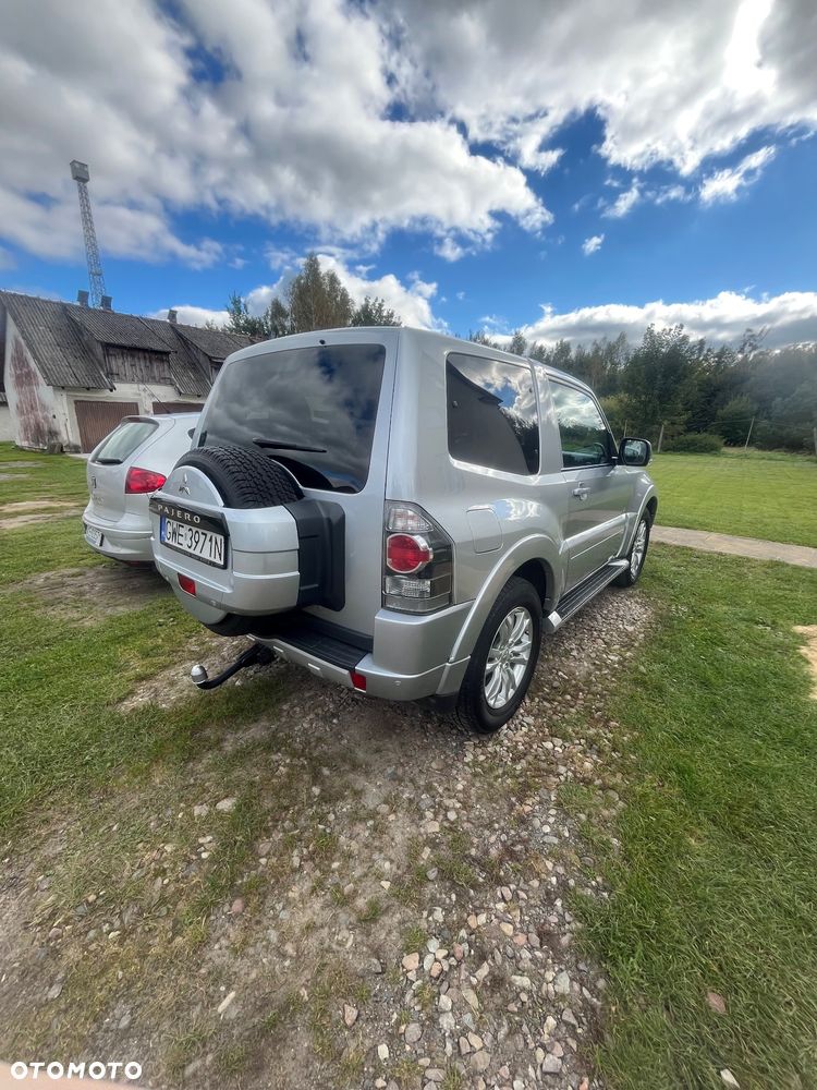 Mitsubishi Pajero 3.2 DI-D Automatik Intense - 7