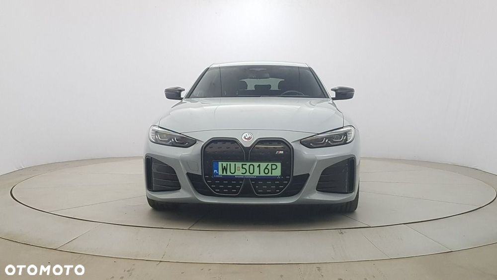 BMW i4 - 2