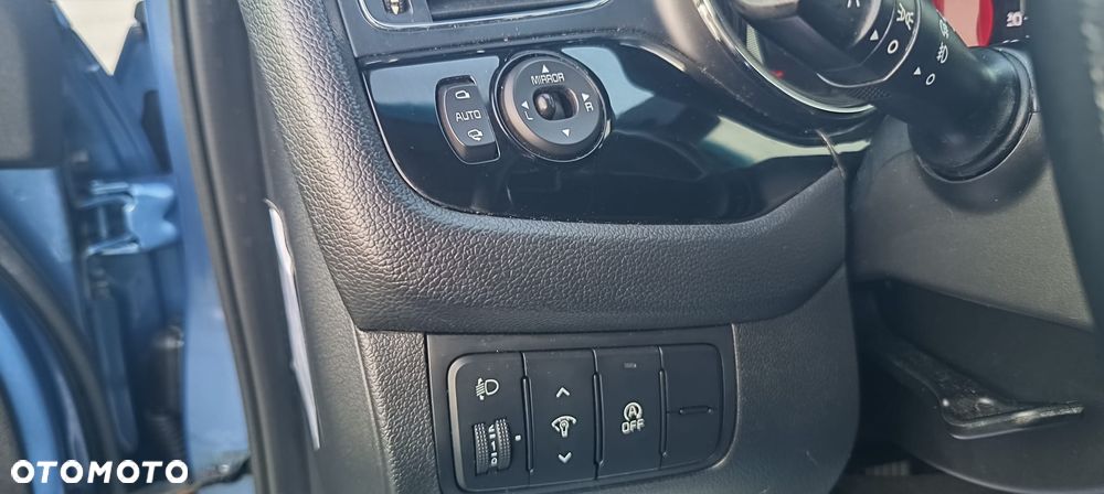 Kia Ceed - 23