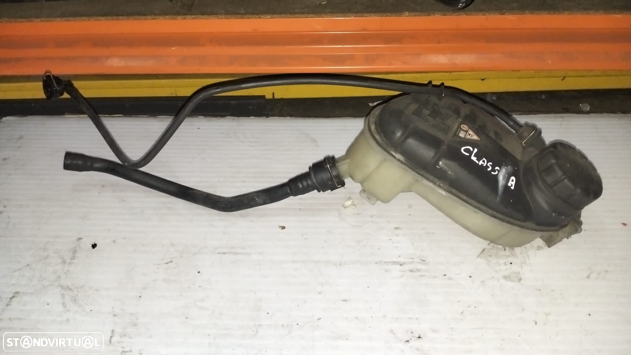 Depósito de agua radiador Mercedes Class A W176 - 2