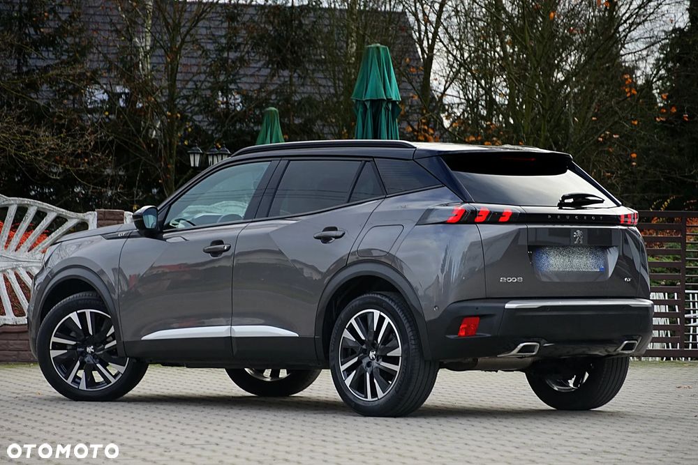 Peugeot 2008 PureTech 130 EAT8 GT - 18