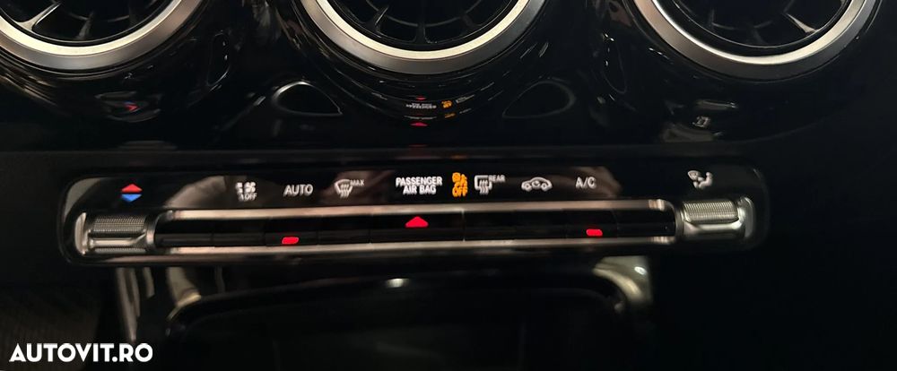 Mercedes-Benz A 200 - 18