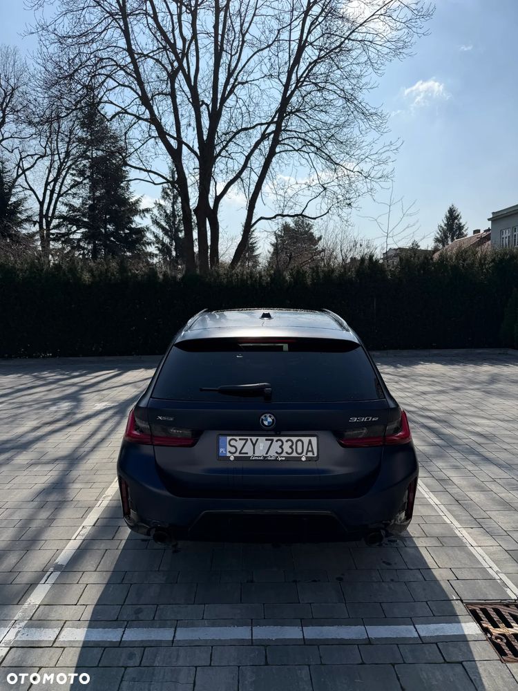 BMW Seria 3 330e xDrive M Sport - 6