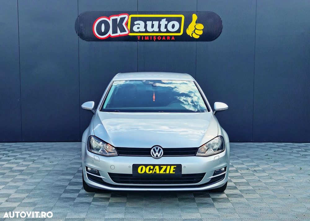 Volkswagen Golf - 23