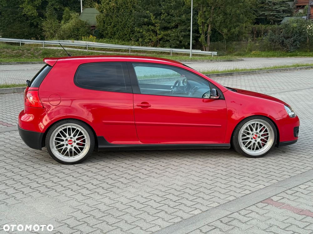 Volkswagen Golf V 2.0 TSI GTI - 4