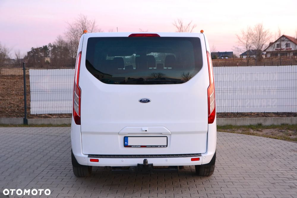 Ford Transit Custom 290 L2H1 Limited - 8