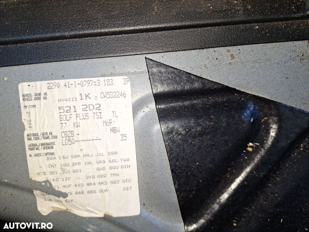 Dezmembrez VW Golf 6 Plus MACH 1.2  1.4 tsi  CBZ CAXA cod culoare LR7L - 7