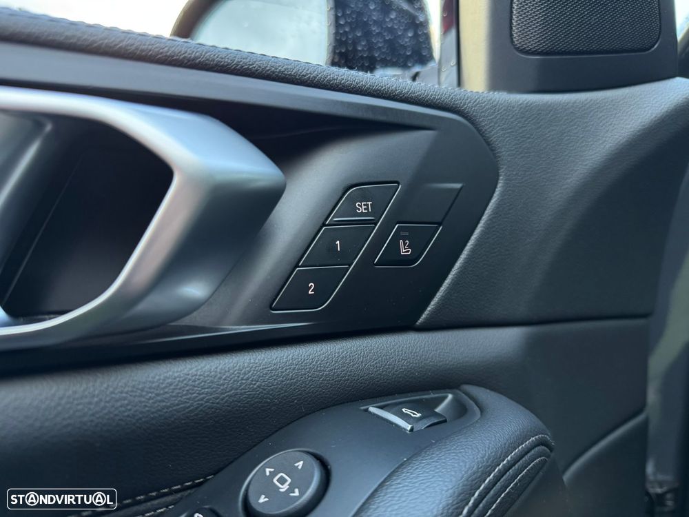 BMW X5 45 e xDrive Pack M - 23