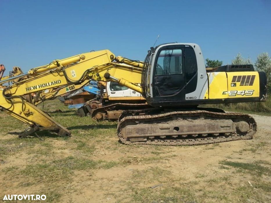 Piese din dezmembrari excavator new holland e245 - 1