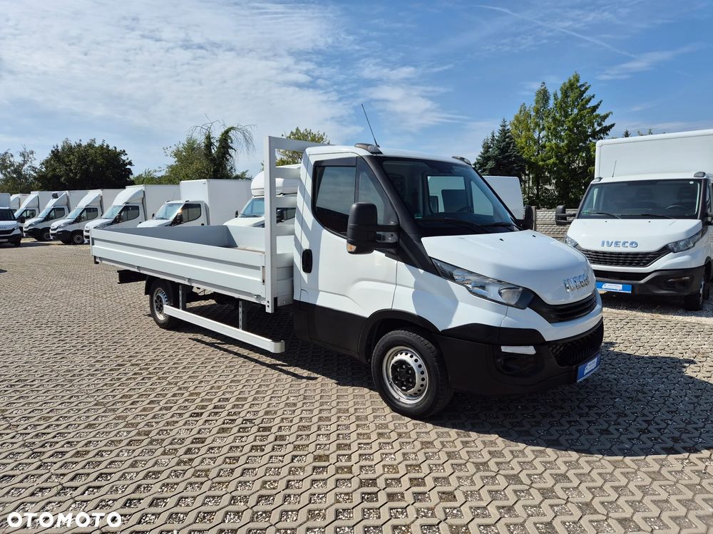 Iveco Daily 35S16, nowa skrzynia 4,40 x 2,30m, klimatyzacja - 3