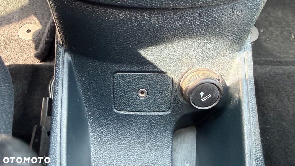 Ford Fiesta 1.25 Champions Edition - 15