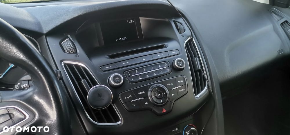 Ford Focus 1.0 EcoBoost Trend ASS - 9