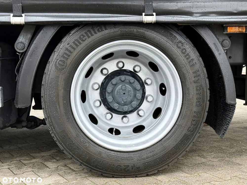 DAF XF 440 / PRZESTRZENNY 60M3 / PRZEJAZDOWY / 7,75 M / SALON PL - 12