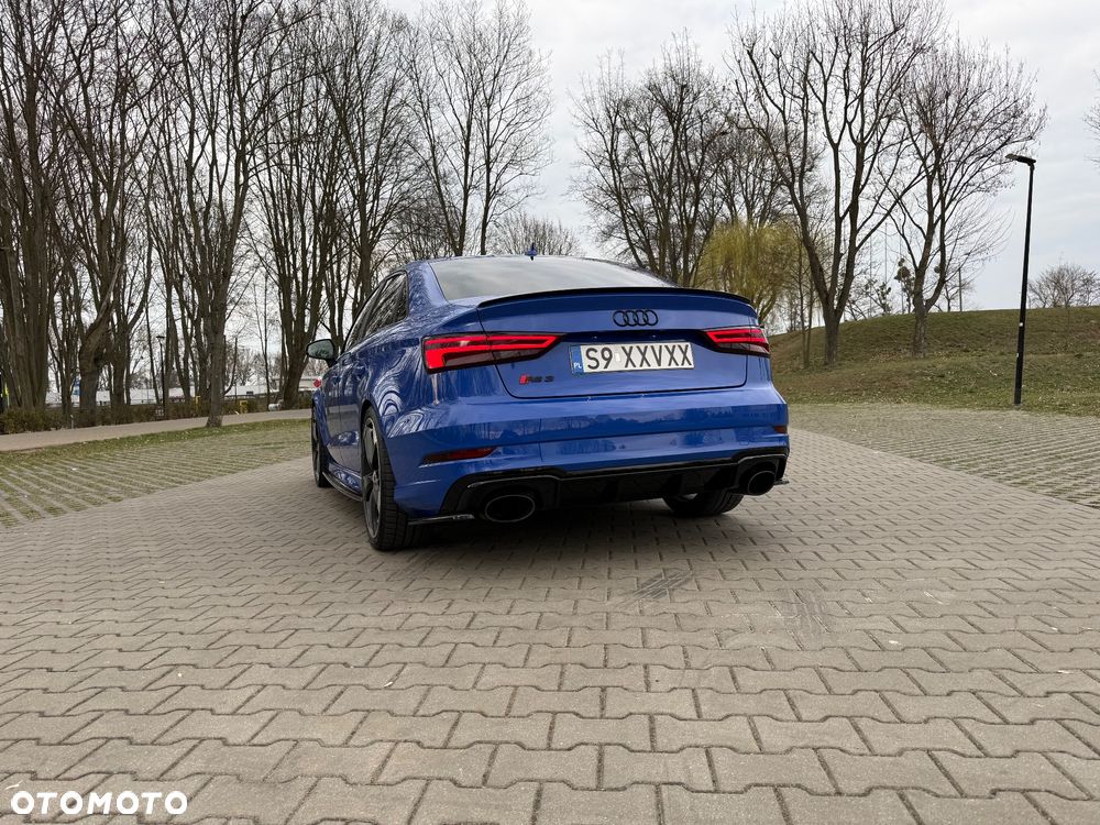 Audi RS3 Sportback - 19